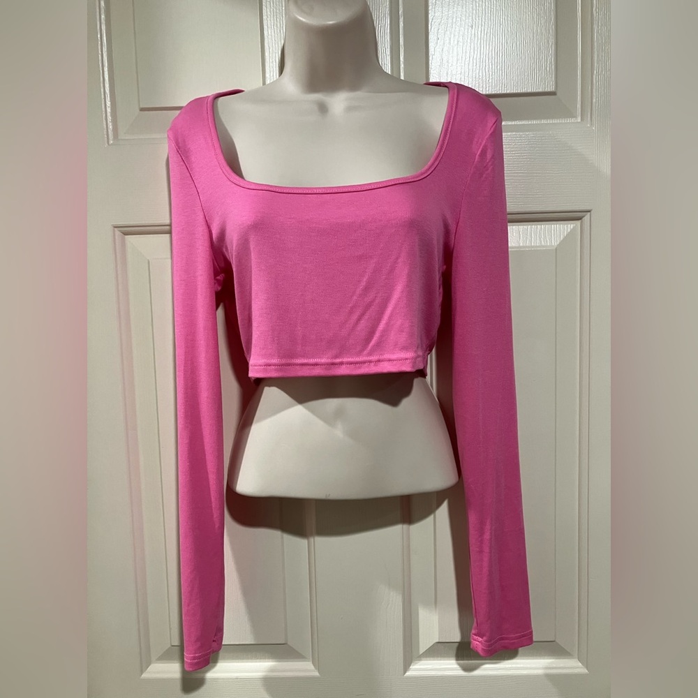 Shein woman size large US 8-10 long sleeve cropped top